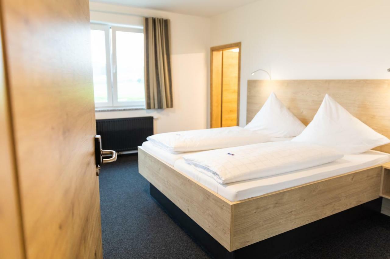 Gasthof Linde - Hotel Blum Unterroth 外观 照片